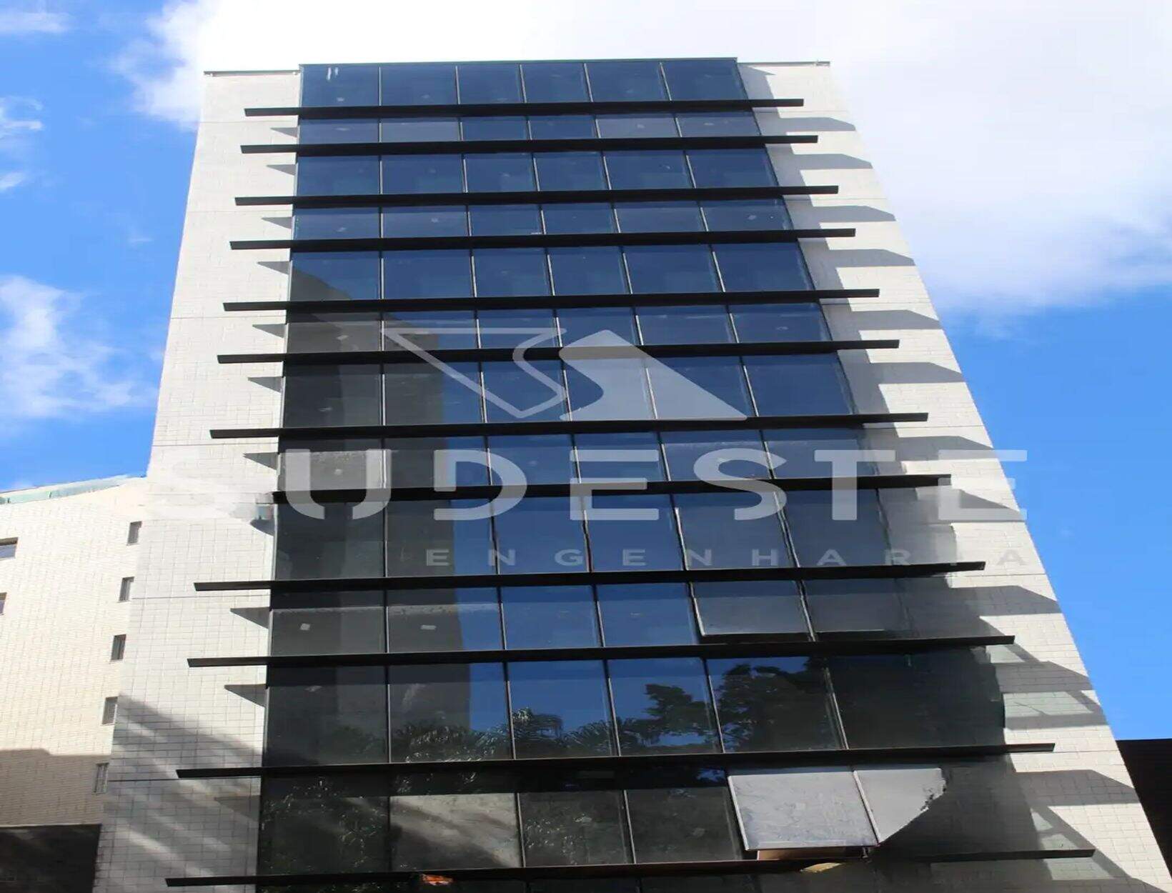 Apartamento à venda no Sion: 