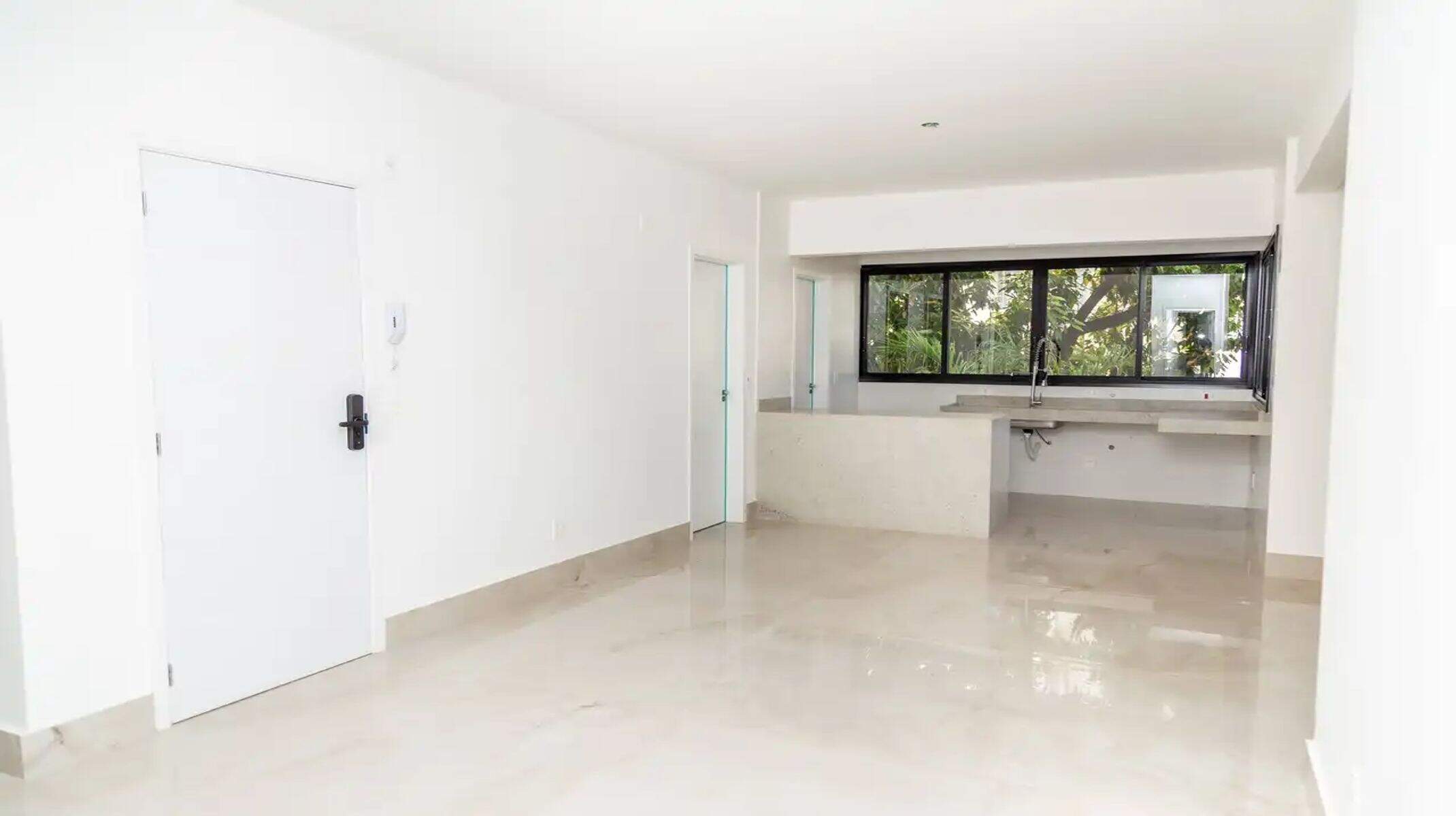 Apartamento à venda no Sion: 201 - Entrada