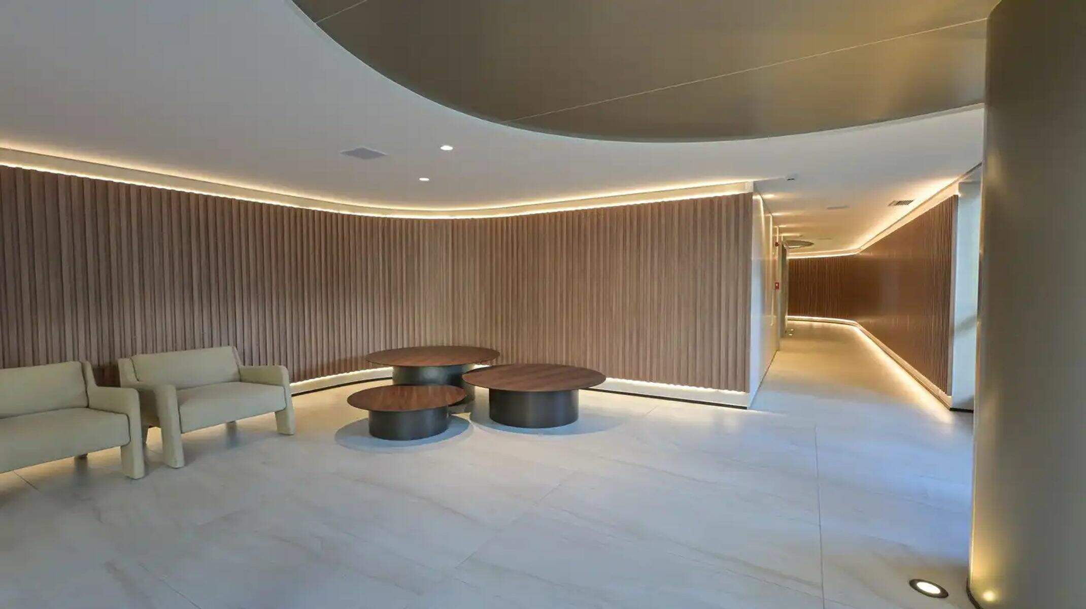 Apartamento à venda no Santo Agostinho: Hall social