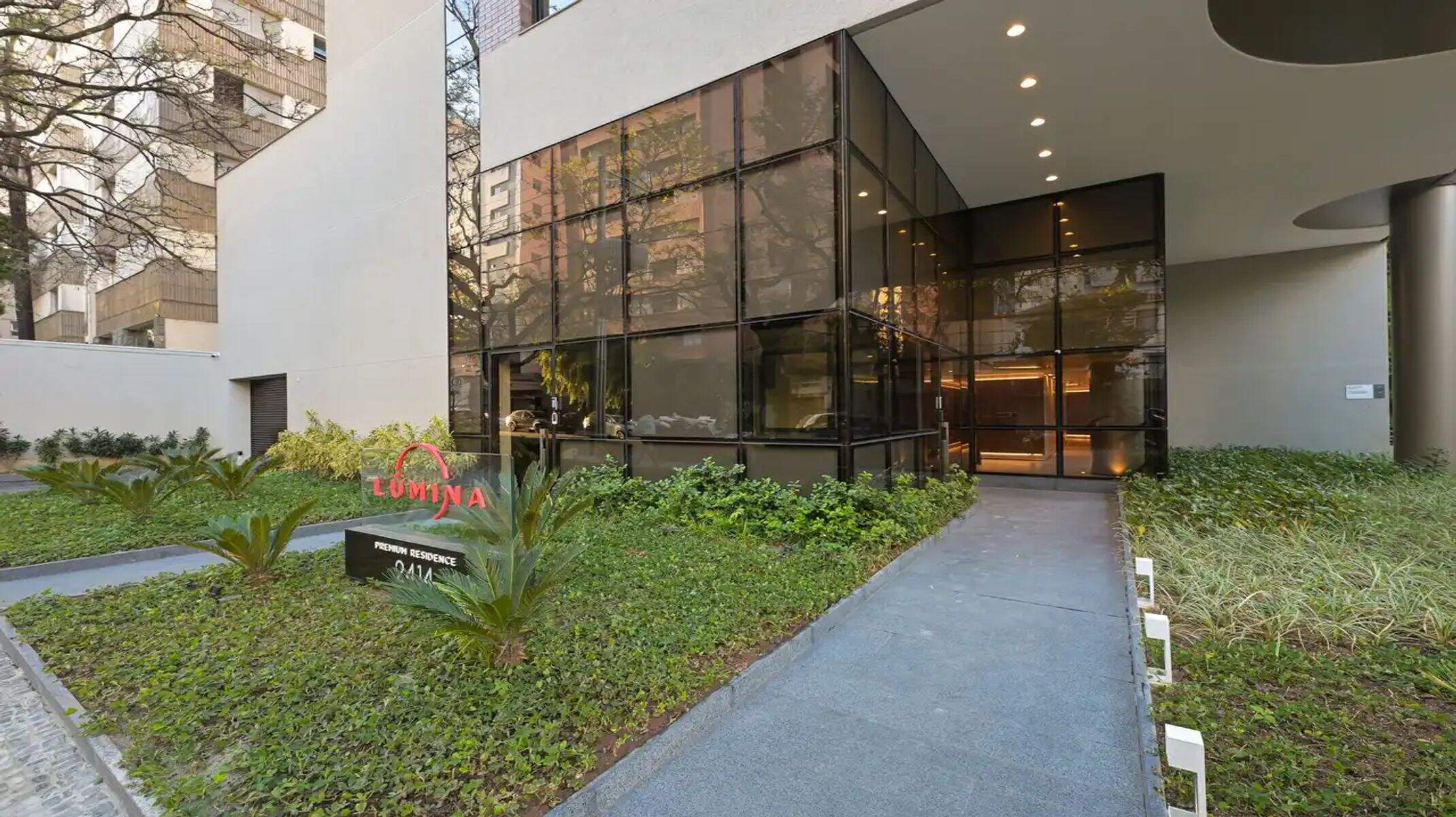 Apartamento à venda no Santo Agostinho: Entrada - pedestres 