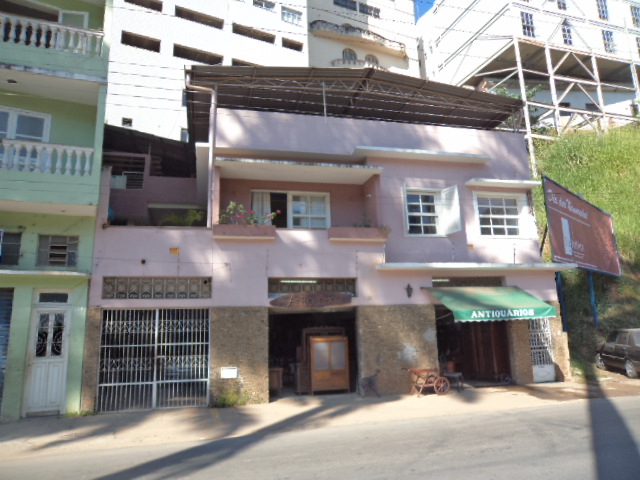 Casa à venda no Centro: 