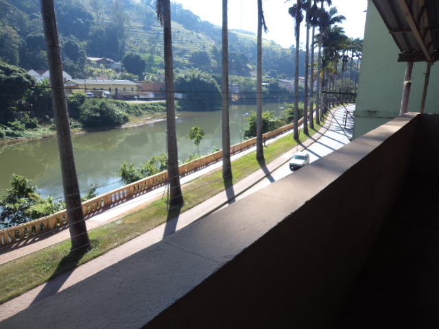 Casa à venda no Centro: 