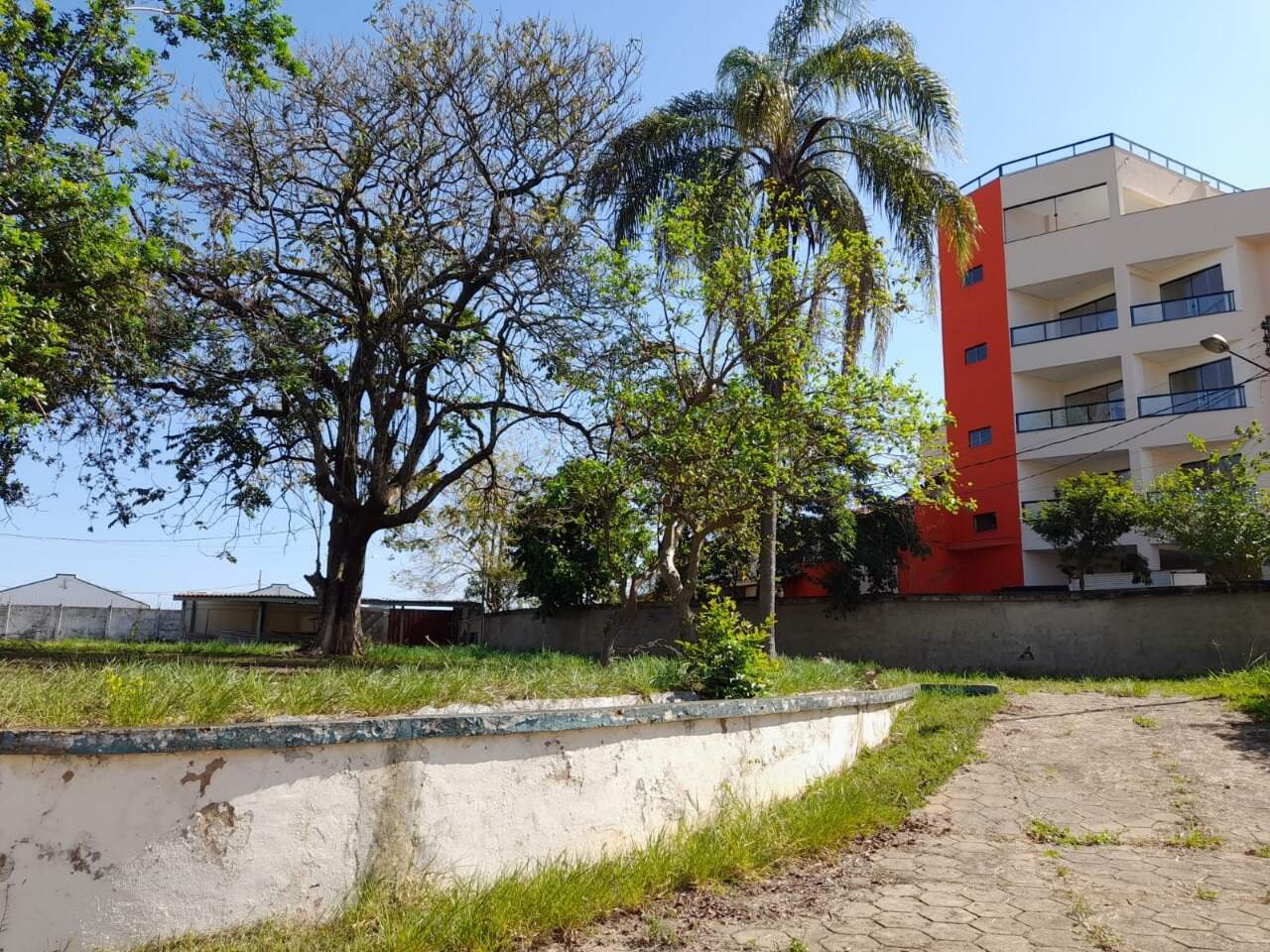 Terreno / Área à venda no Granja Dalena: 