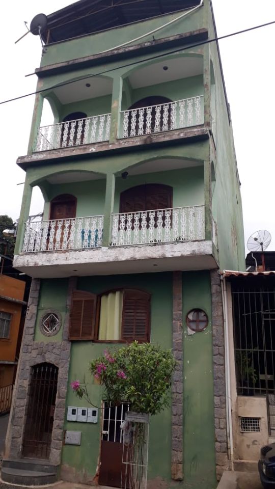 Prédio à venda no Triângulo: 