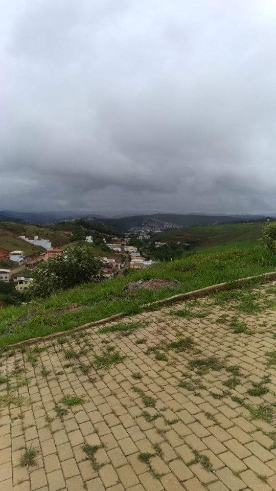 Lote à venda no Paraíso: 