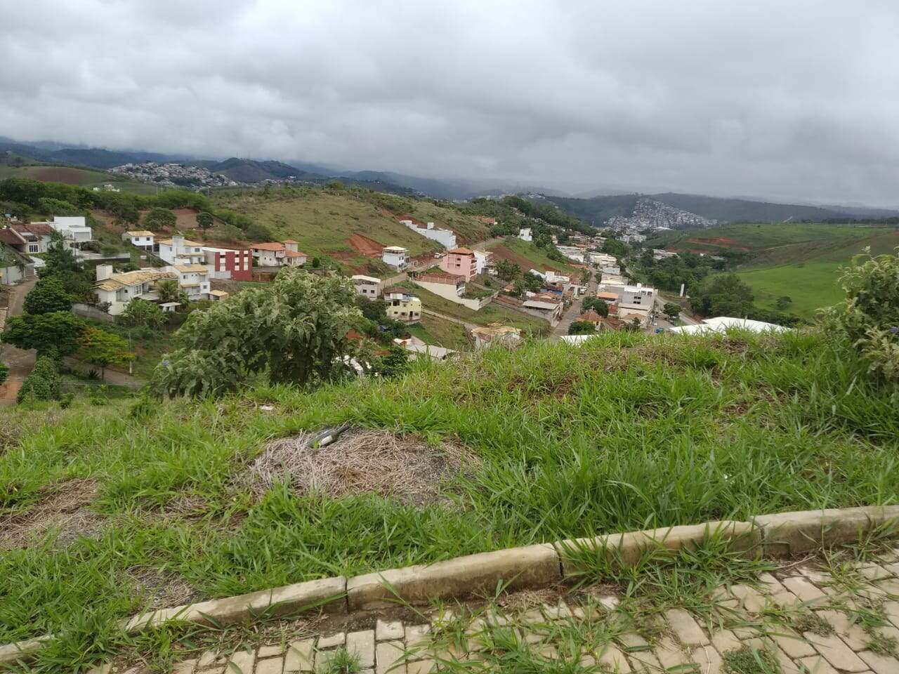 Lote à venda no Paraíso: 