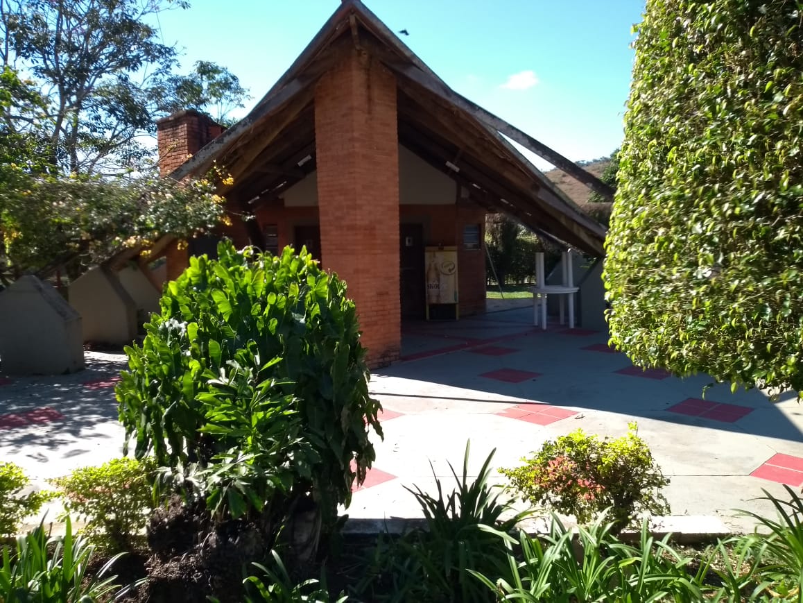 Fazenda à venda no Área Rural de Ponte Nova: 