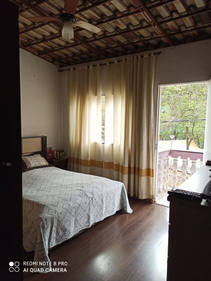 Casa à venda no Triângulo: 