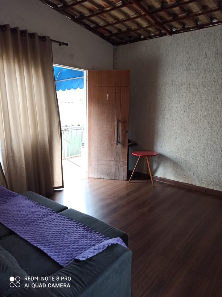 Casa à venda no Triângulo: 