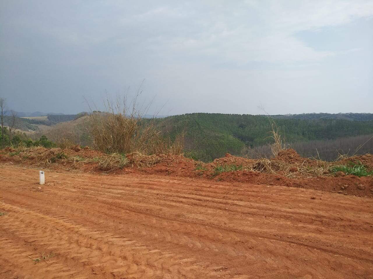 Lote à venda no Vale Do Sereno II: 