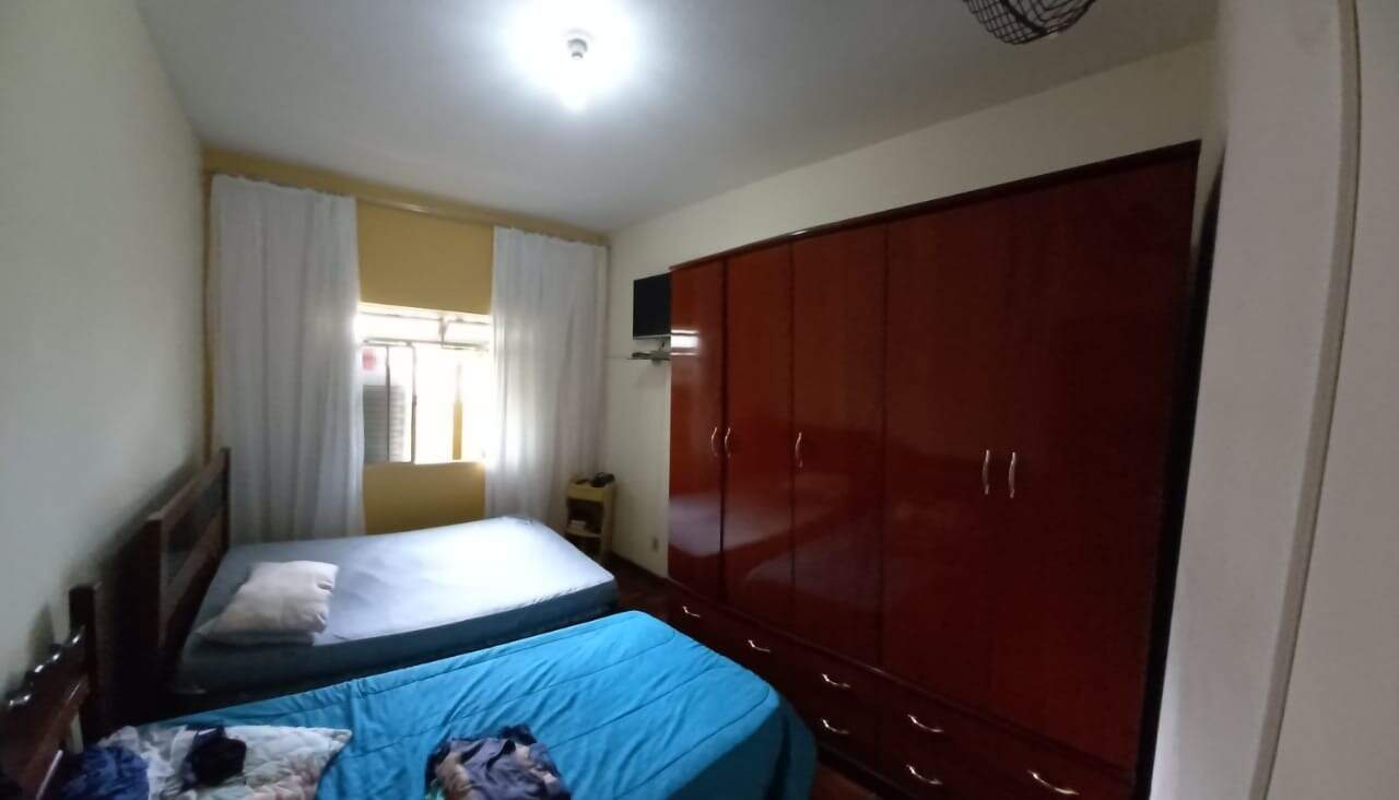 Casa à venda no Guarapiranga: 