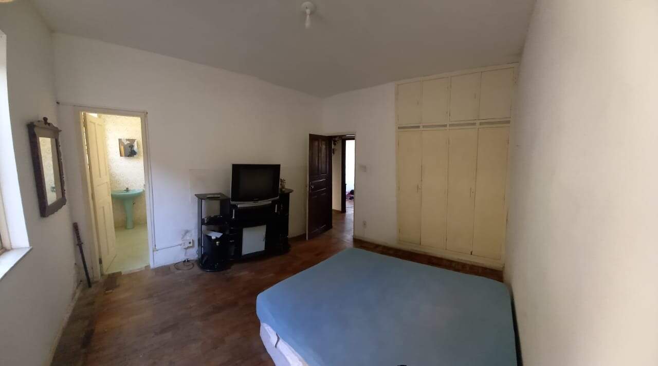 Casa à venda no Guarapiranga: 