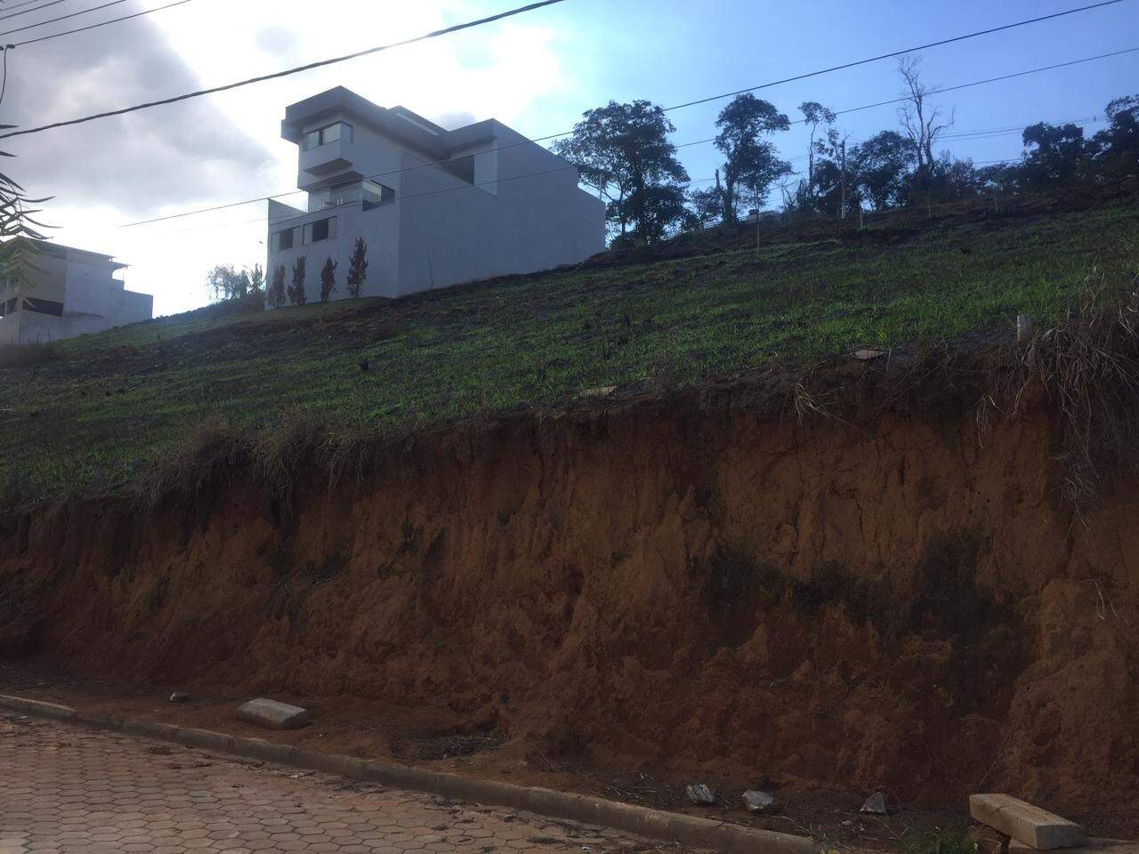 Lote à venda no Vale do Sereno I: 