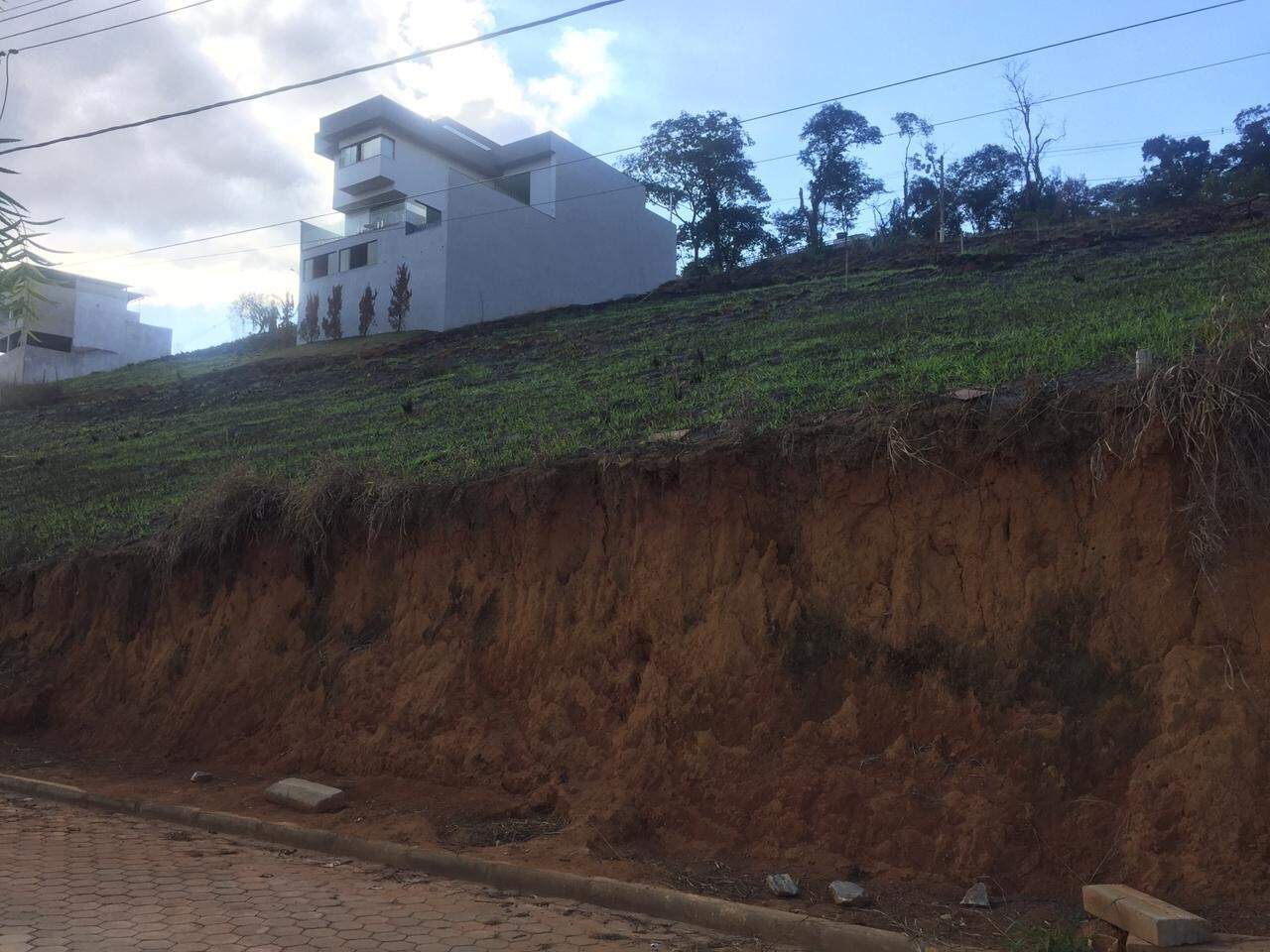 Lote à venda no Vale do Sereno I: 