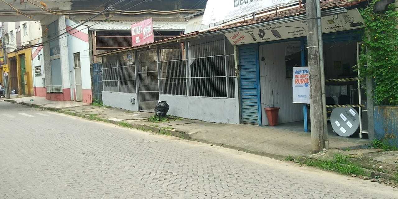 Área Comercial à venda no Palmeiras: 