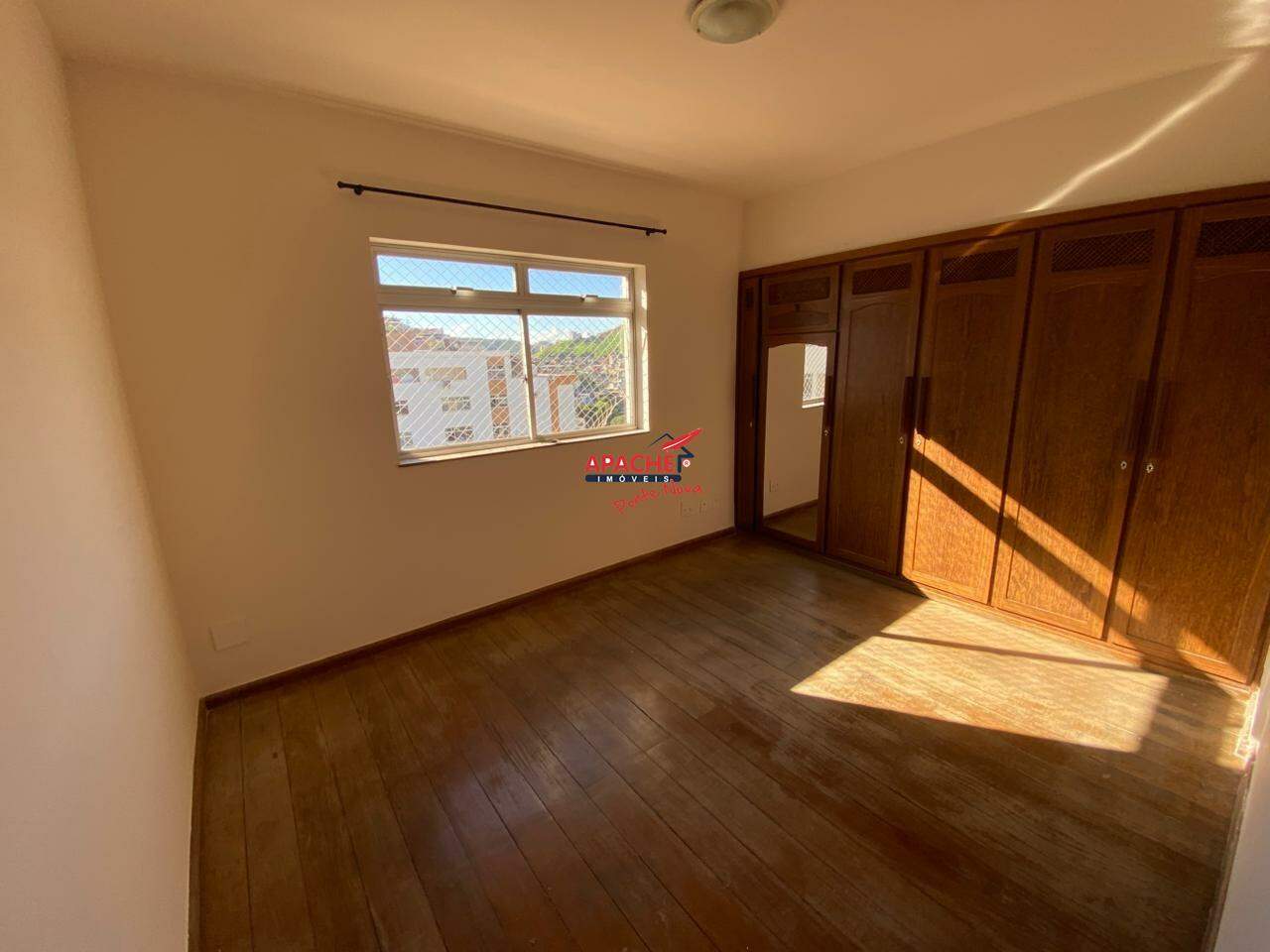 Apartamento para aluguel no Palmeiras: 