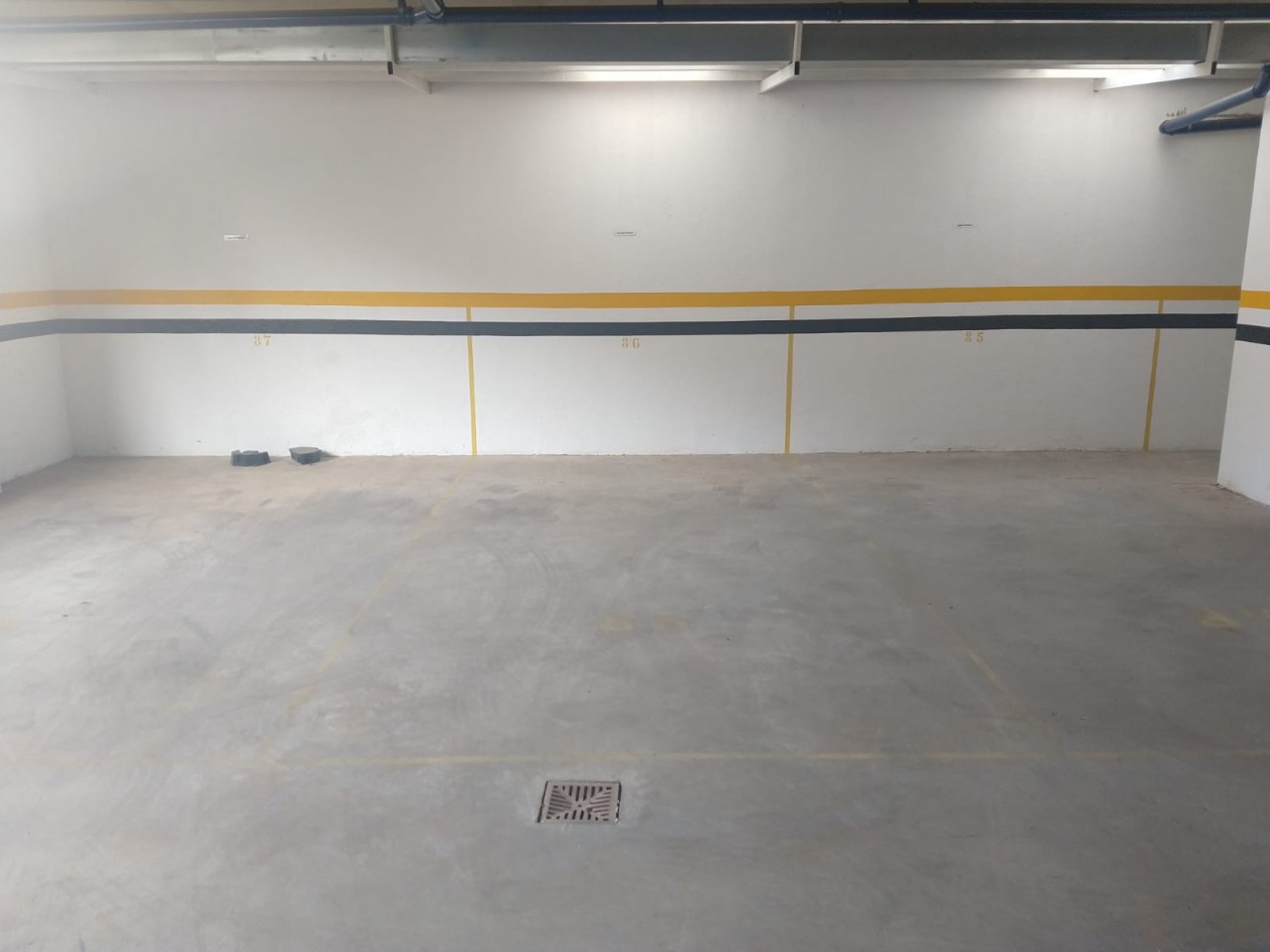 Garagem à venda no Guarapiranga: 