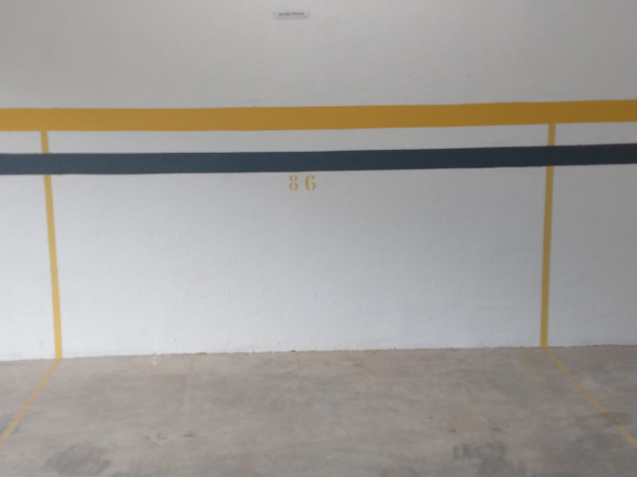 Garagem à venda no Guarapiranga: 