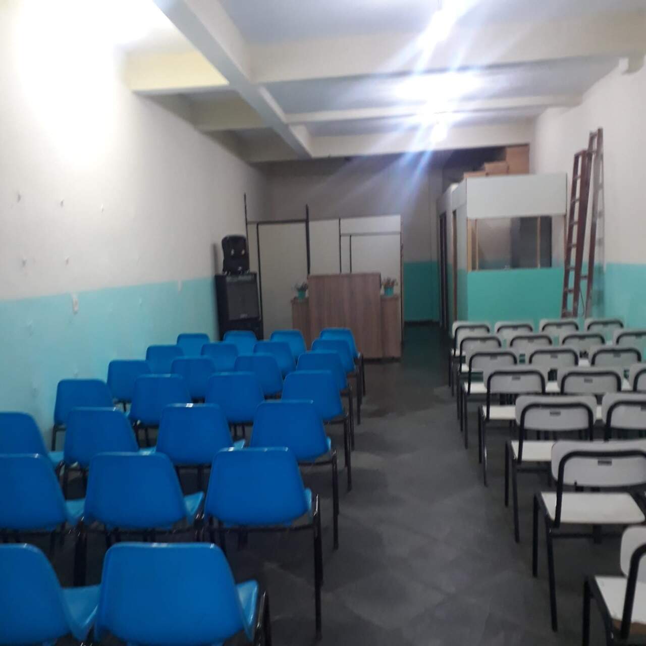 Casa à venda no Vau-Açu: 