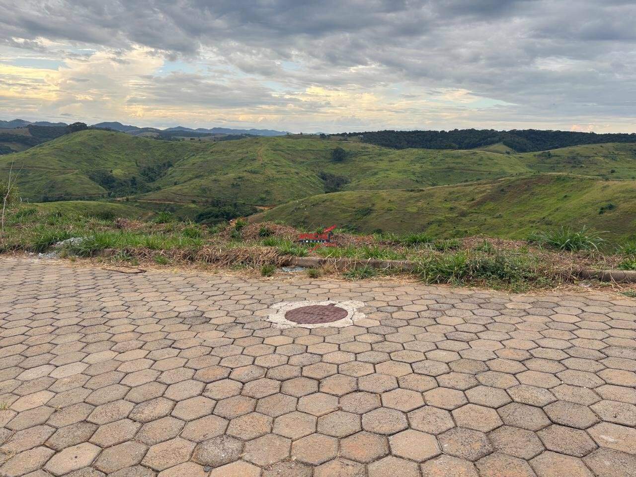 Lote à venda no Vale Do Sereno 2: 