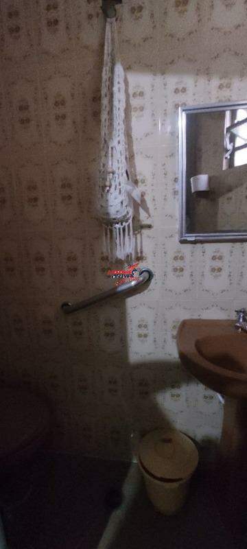 Casa comercial para aluguel no Guarapiranga: 