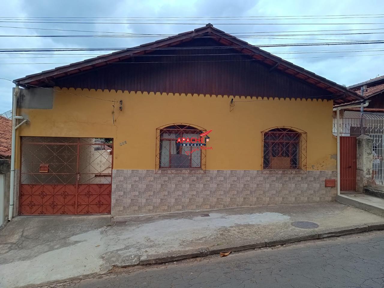 Casa à venda no Palmeiras: 