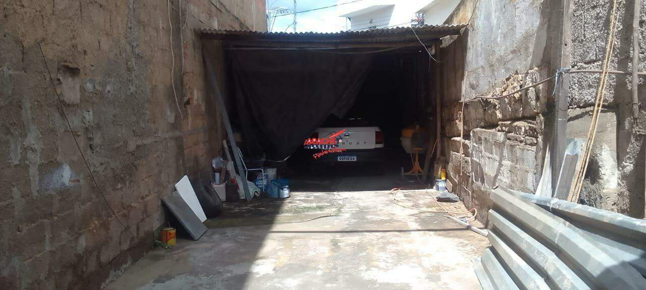 Ponto Comercial para aluguel no Santo Antônio II: 