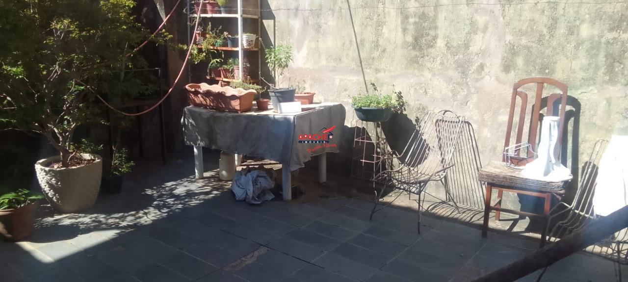 Casa à venda no Palmeiras: 