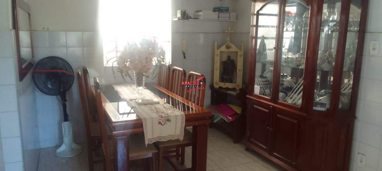 Casa à venda no Palmeiras: 