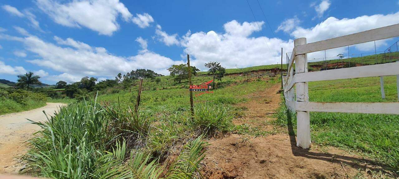 Chácara à venda no Zona Rural: 