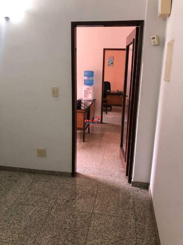 Sala à venda no Centro: 