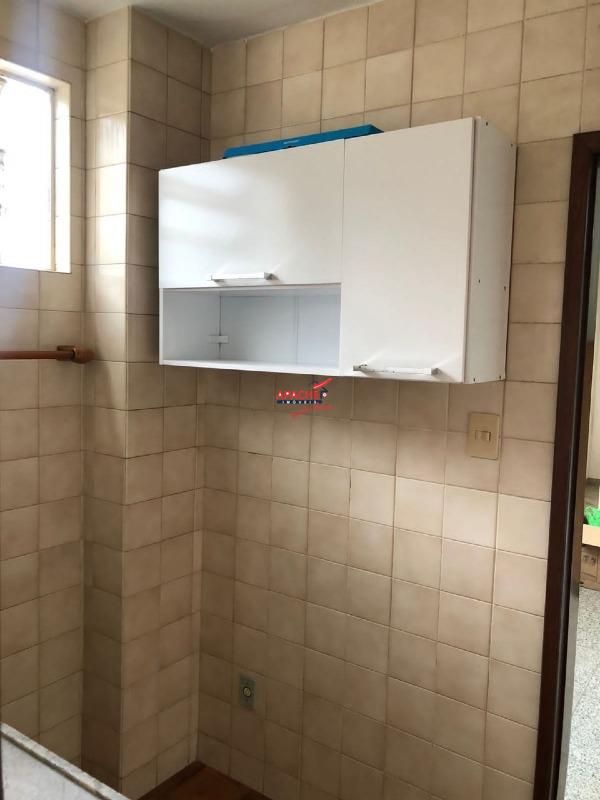 Sala à venda no Centro: 