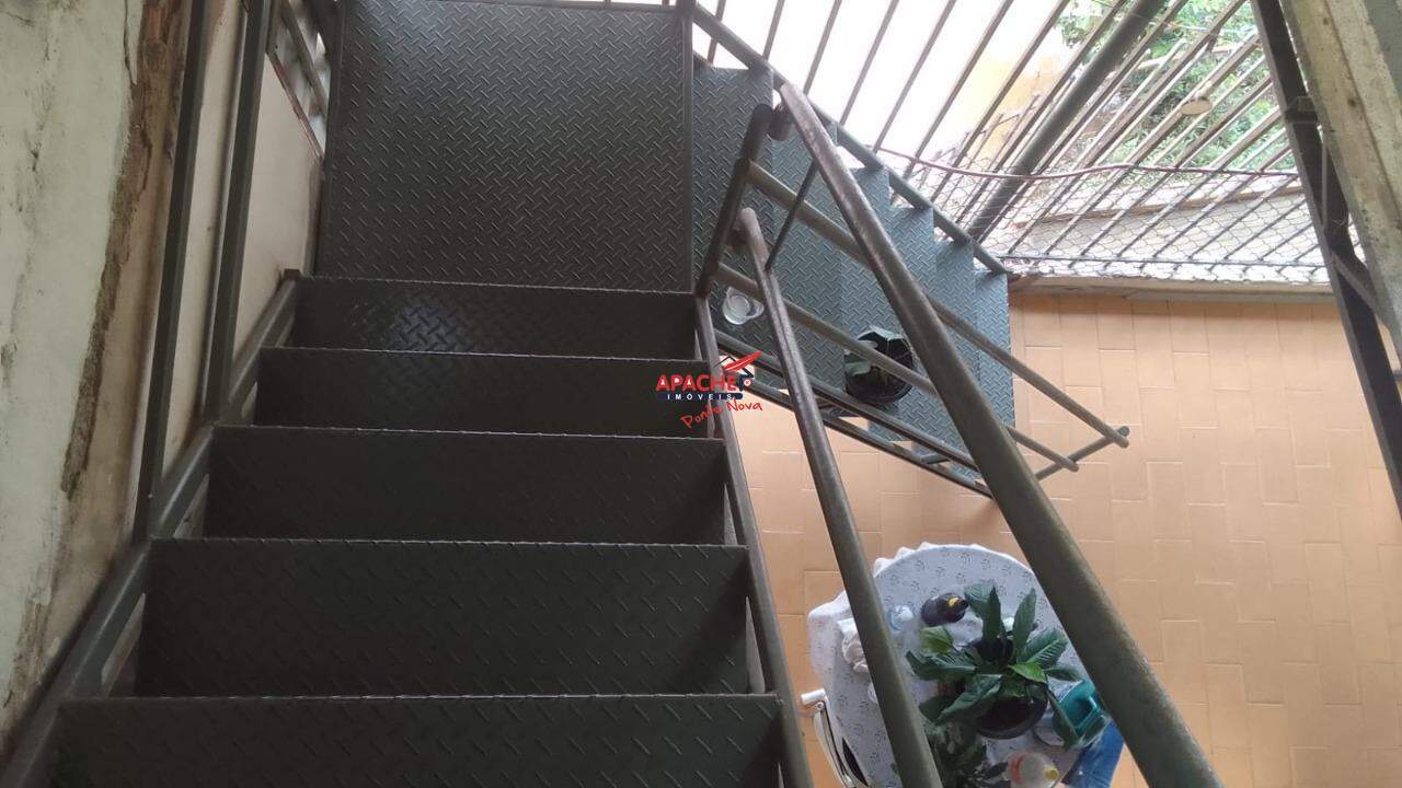 Casa à venda no Triângulo: 