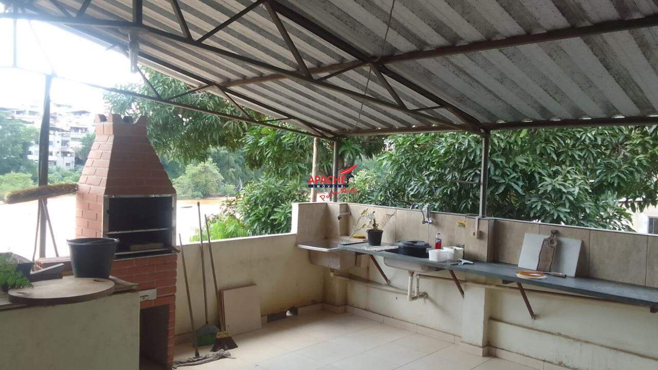 Casa à venda no Triângulo: 