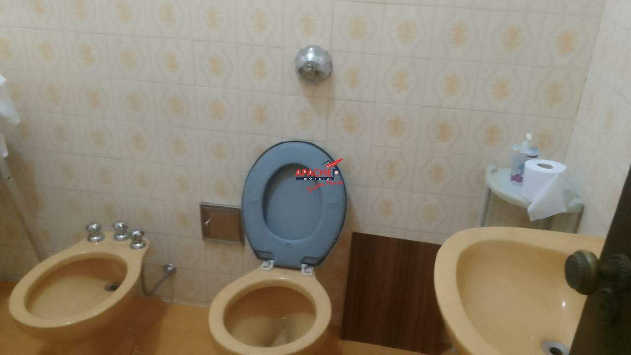 Casa à venda no Triângulo: 