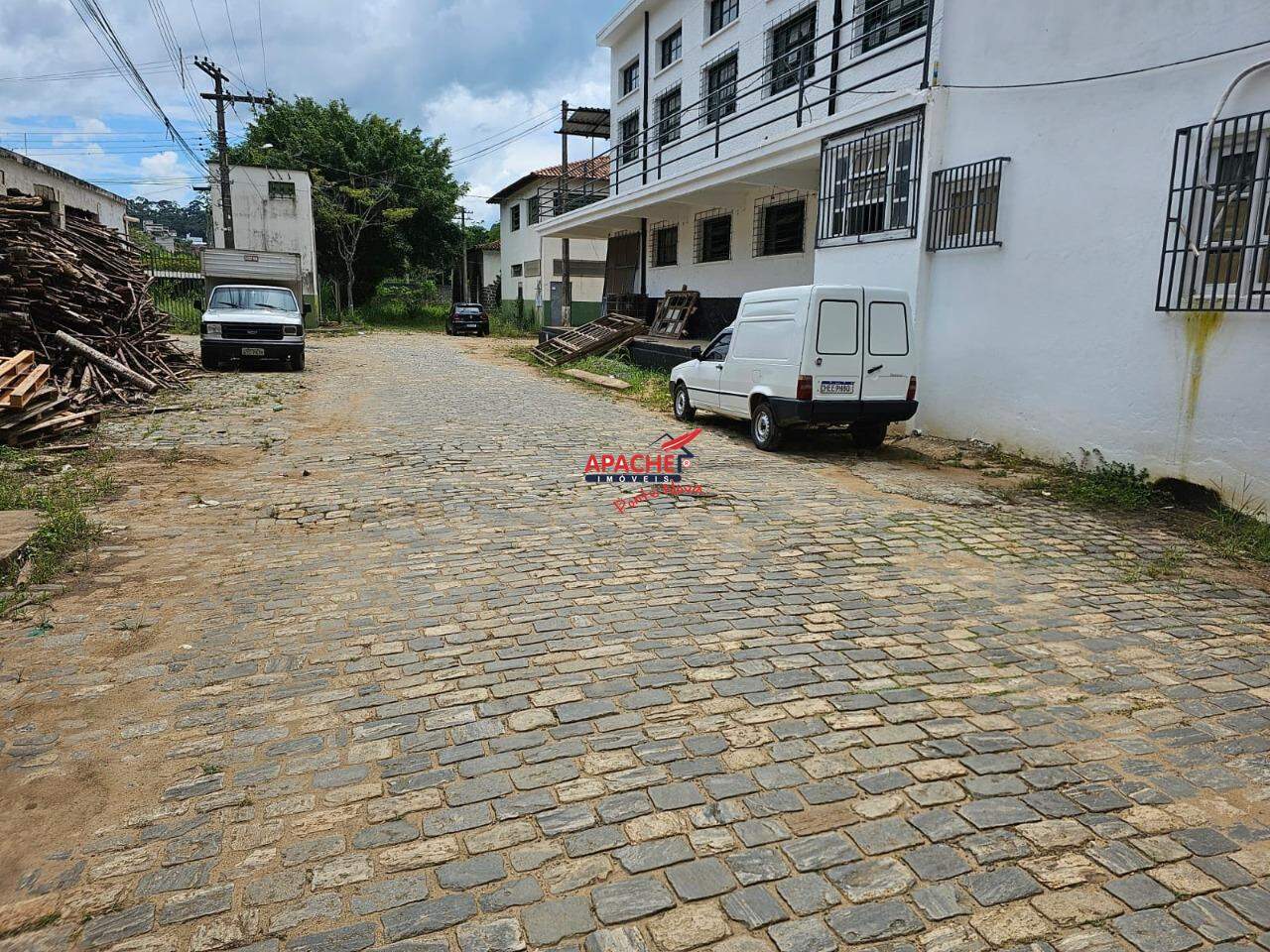 Galpão para aluguel no Rasa: 