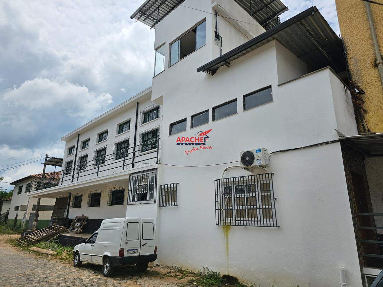 Galpão para aluguel no Rasa: 