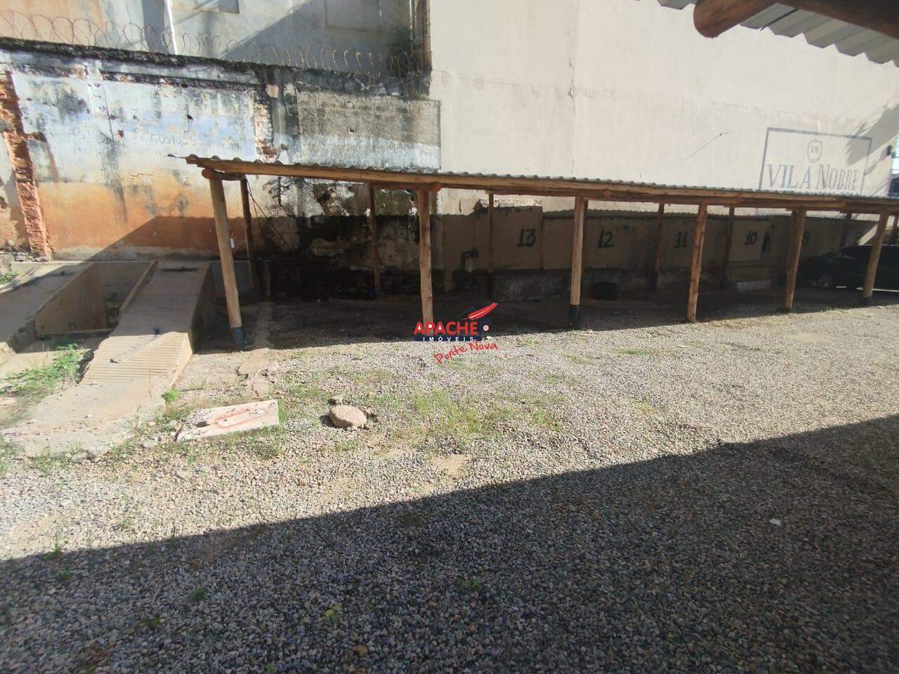 Área Comercial para aluguel no Centro: 