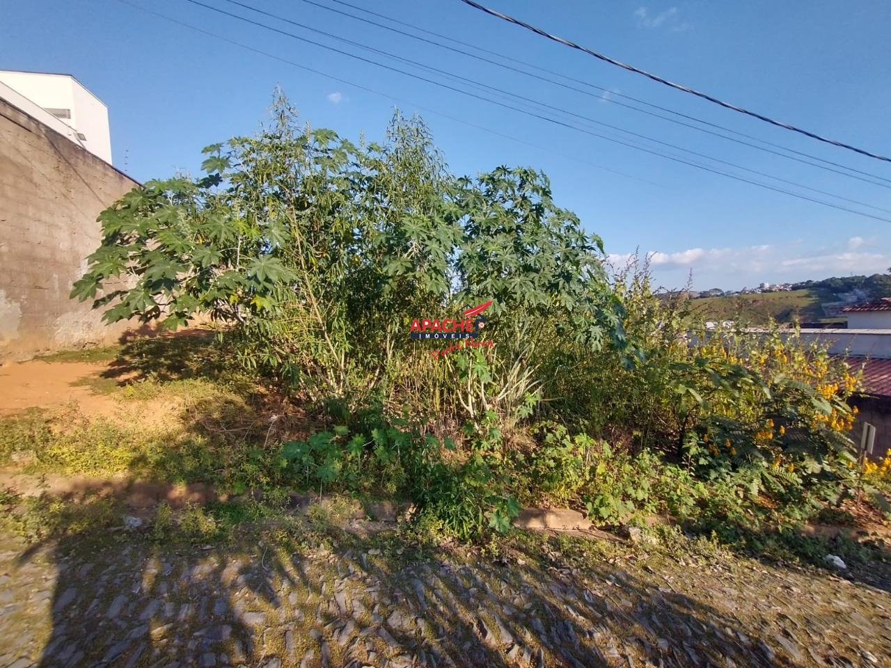 Lote à venda no Jardim: 