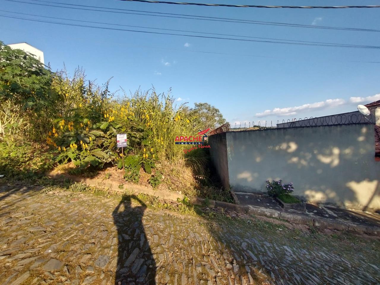 Lote à venda no Jardim: 