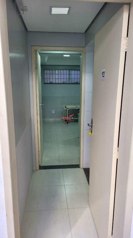 Sala para aluguel no Guarapiranga: 