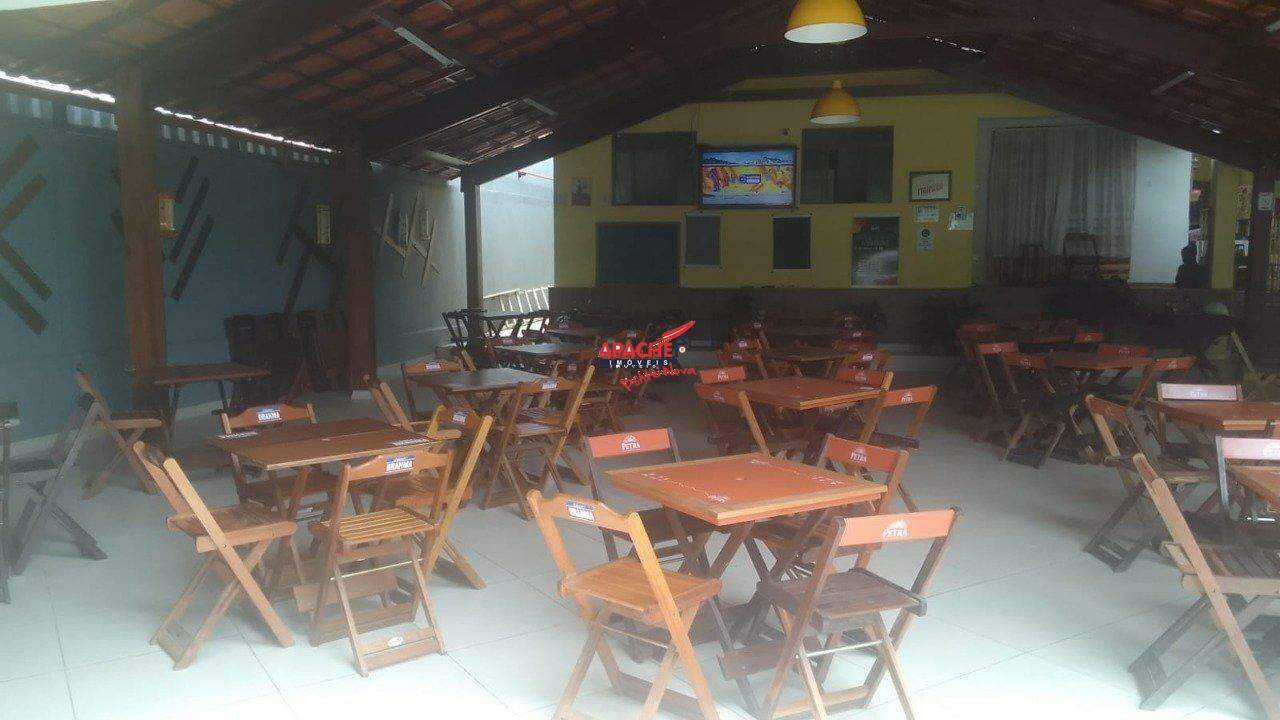 Ponto Comercial à venda no Triângulo Novo: 