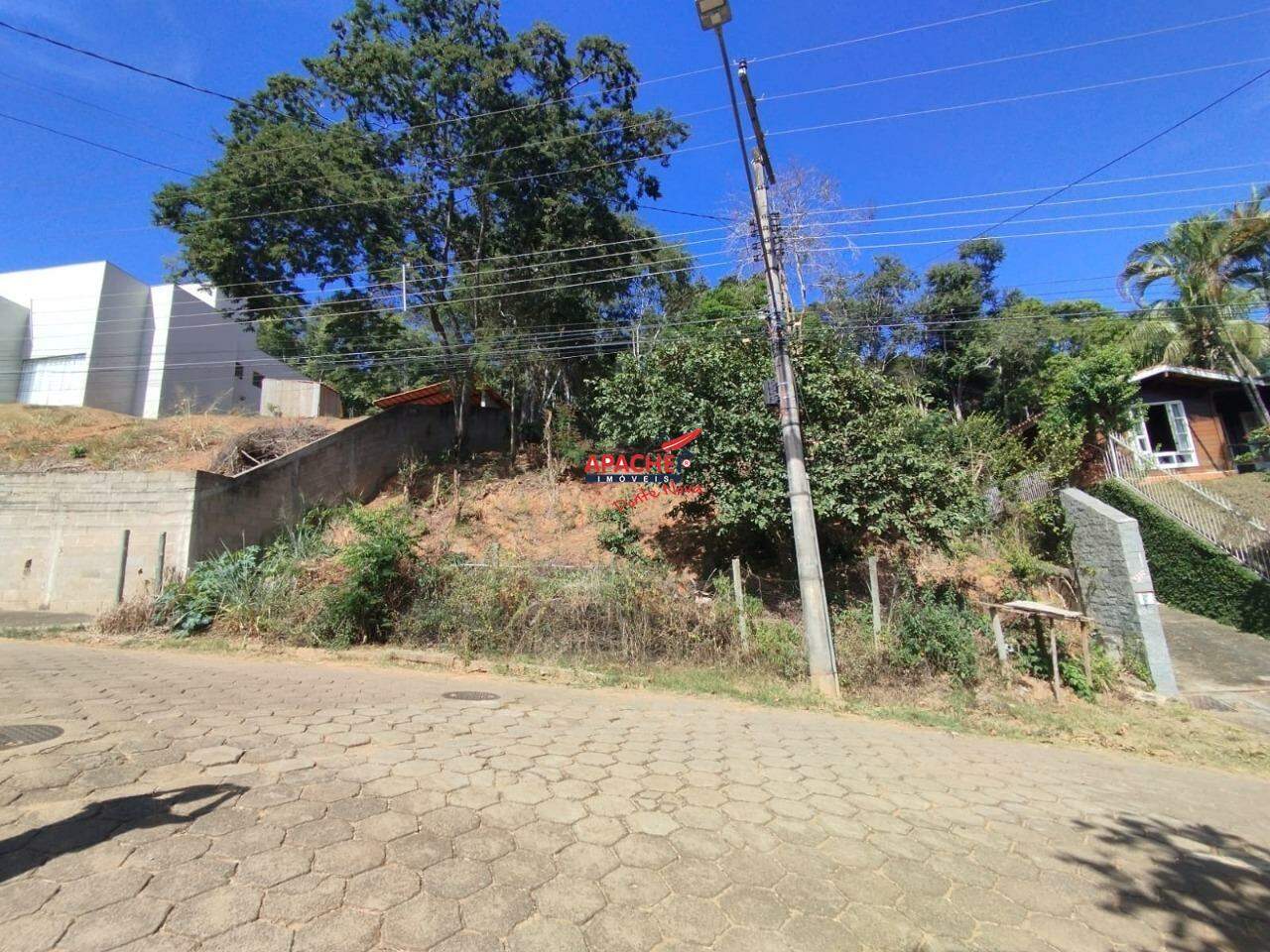 Lote à venda no Paraíso: 