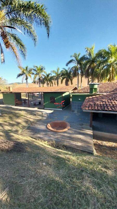 Sítio para aluguel no Não Informado: 