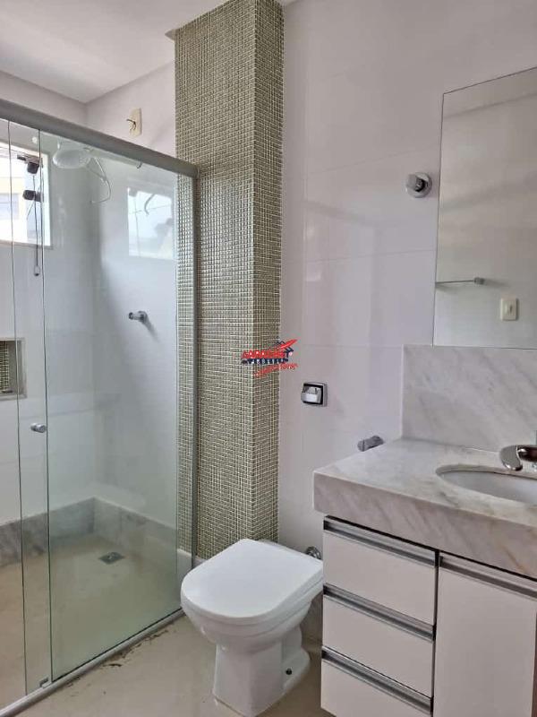 Apartamento à venda no Guarapiranga: 