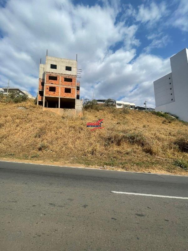 Lote à venda no Paraíso: 