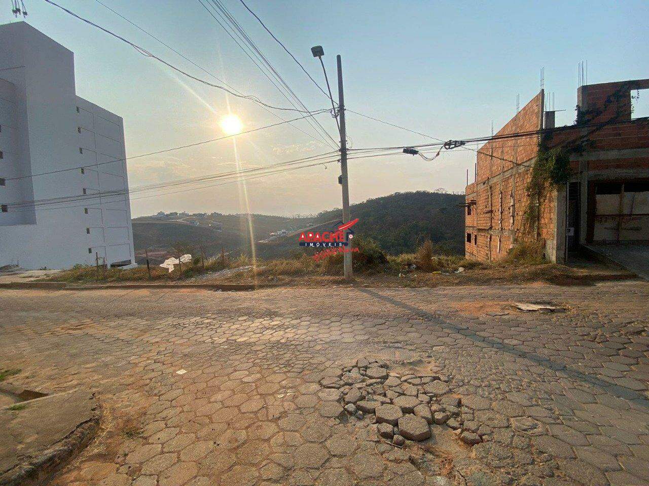 Lote à venda no Paraíso: 