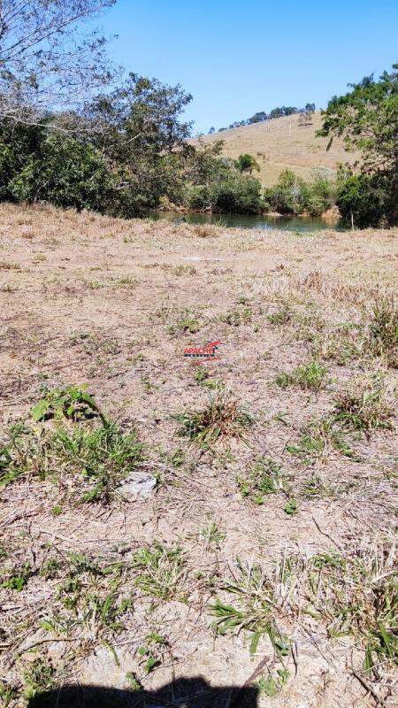 Lote à venda no Não Informado: 