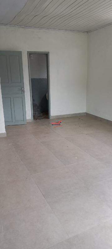 Kitnet para aluguel no Vila Oliveira: 