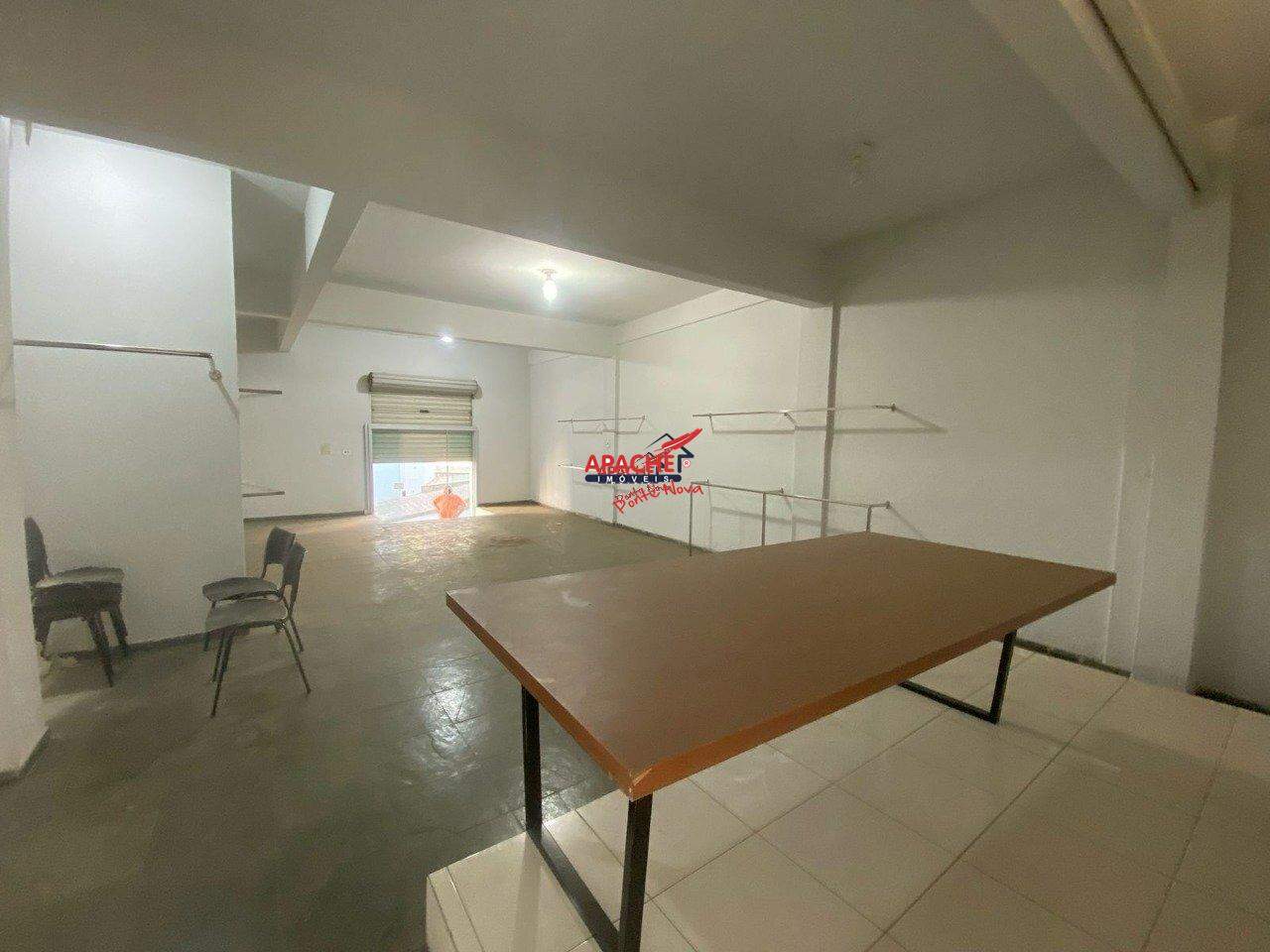 Loja à venda no Guarapiranga: 